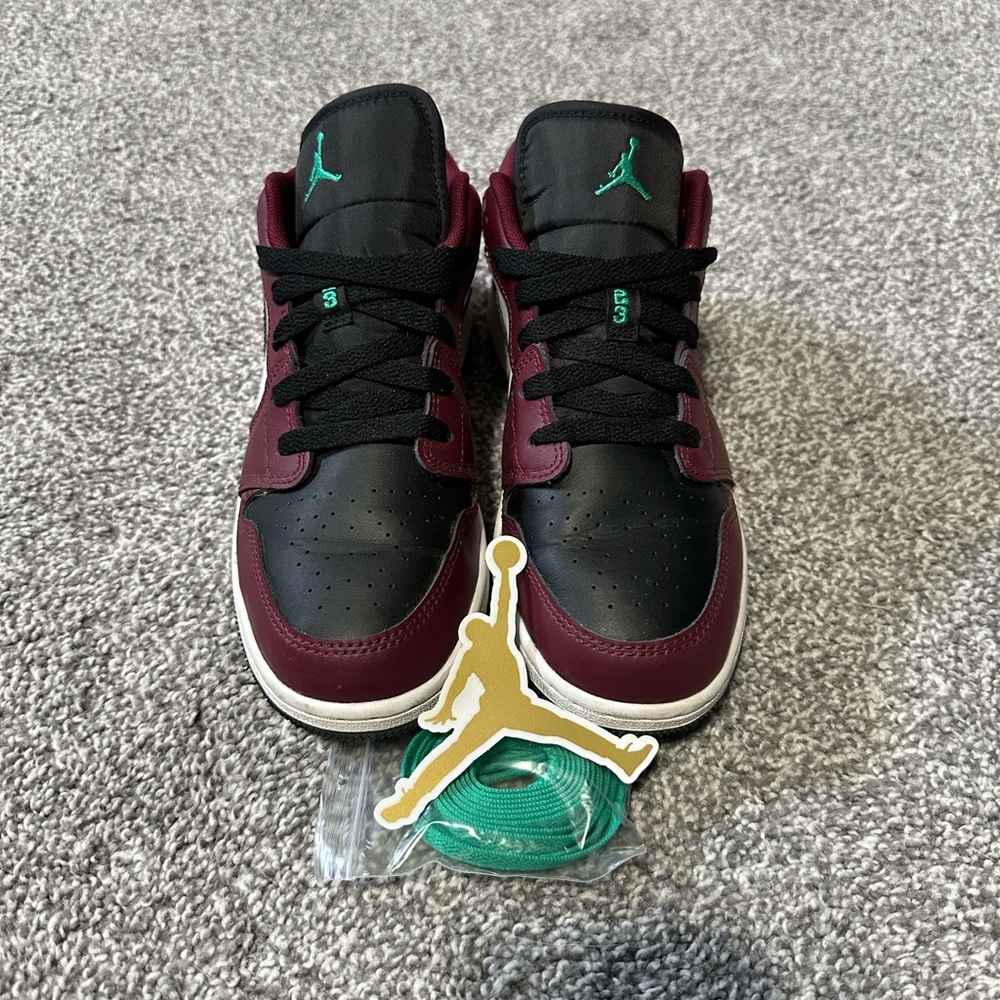 Jordan 1 Low
